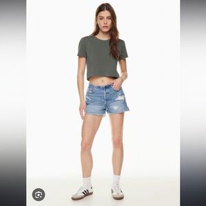 Levi’s 501 mini waist jean short